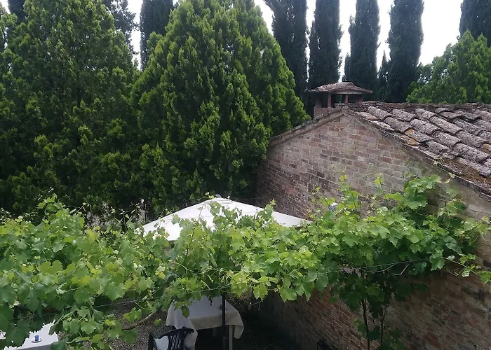 Casa Cecchi 3*